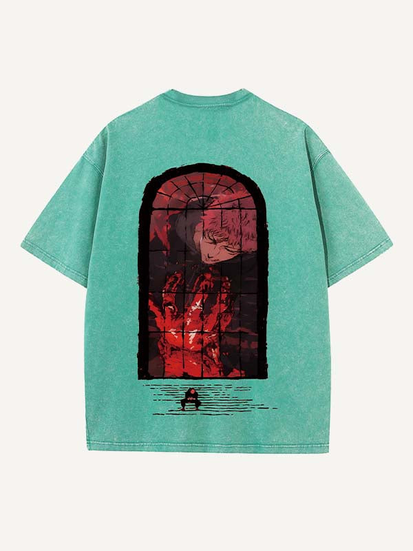 Camiseta de cuello redondo con estampado desgastado, figura lavada, gráfico y fuego 