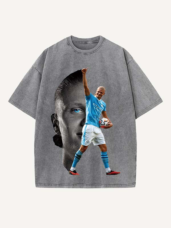 Camiseta con cuello redondo y estampado de Erling Haaland 