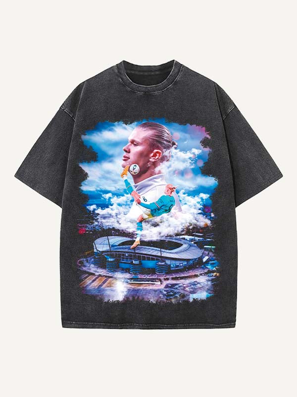 Camiseta con cuello redondo y estampado de Erling Haaland 