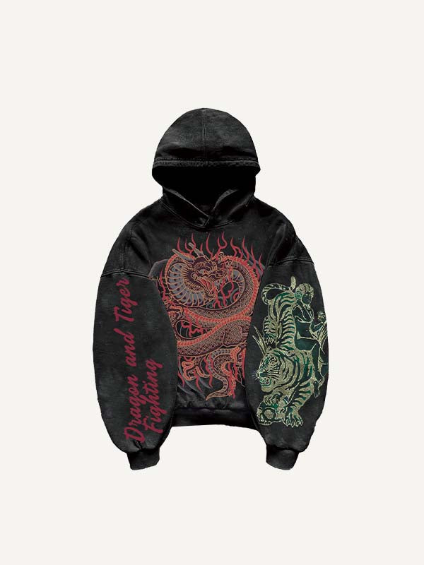 Sudadera con capucha y bolsillos inclinados con estampado de dragón, tigre, calavera y letras 