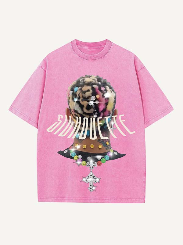 Camiseta de cuello redondo con estampado desgastado de figura y cruz