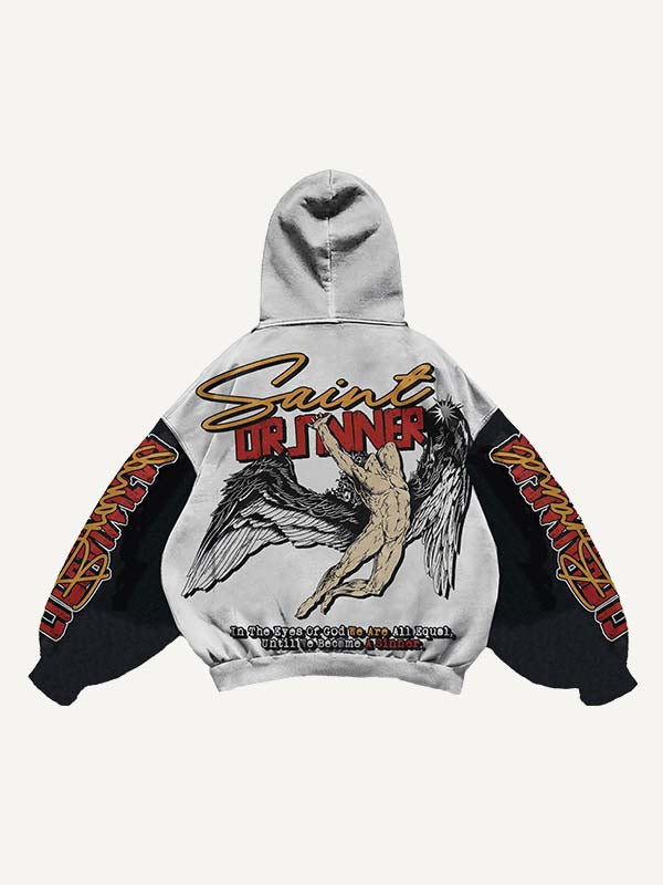 Sudadera con capucha y bolsillos inclinados con estampado de figuras, alas y letras en bloques de color 