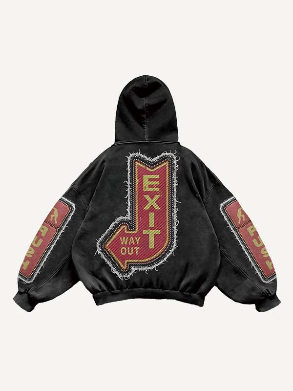 Sudadera con capucha y bolsillos inclinados con estampado gráfico de letras y calcomanías falsas 