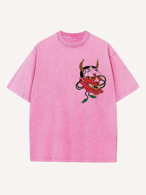 Camiseta de cuello redondo con estampado gráfico y figura lavada desgastada 