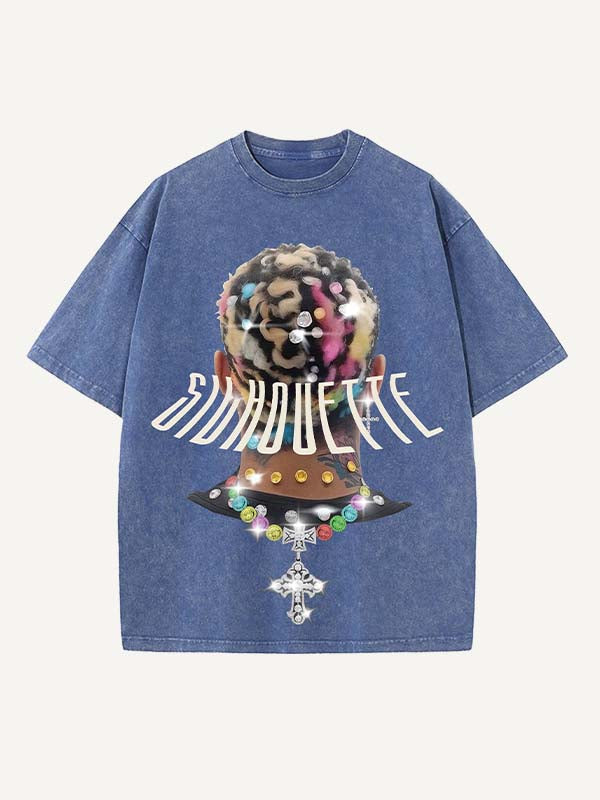 Camiseta de cuello redondo con estampado desgastado de figura y cruz