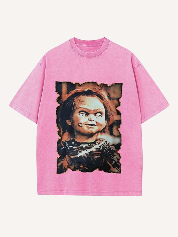 Camiseta de cuello redondo con estampado de terror desgastado y lavado 