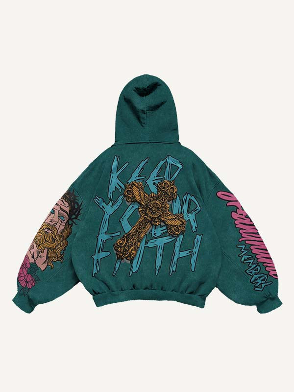 Sudadera con capucha y bolsillos inclinados con estampado de figuras, letras y cruces 