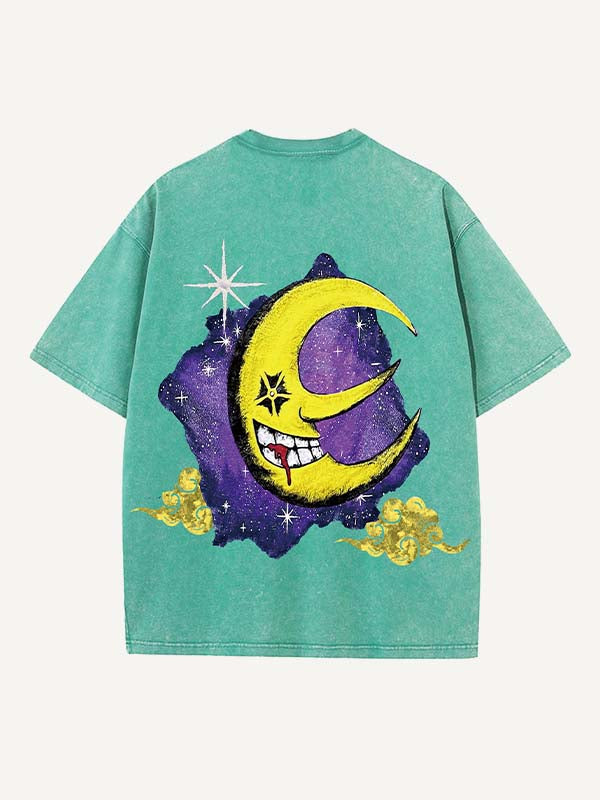 Camiseta de cuello redondo con estampado gráfico de sol, luna y nubes, desgastada y lavada