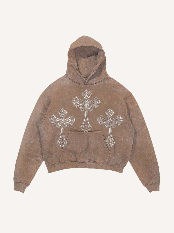 Sudadera con capucha y bolsillos inclinados con estampado de alas y cruces de imitación de diamantes de imitación y efecto desgastado 