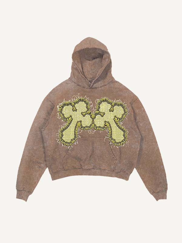 Sudadera con capucha y bolsillos inclinados con estampado de cruz y calavera lavada y desgastada