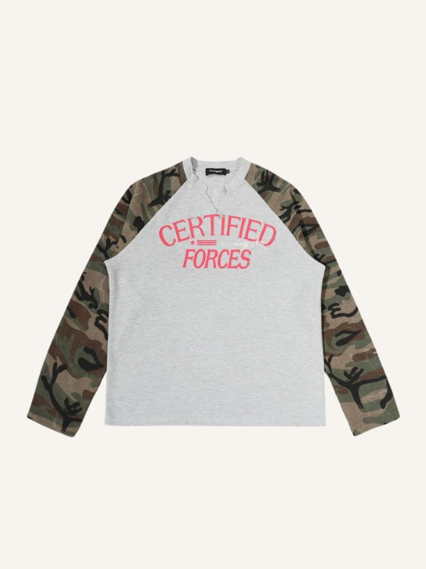 Camo Splicing Letter Print V Neck Long-sleeved T-shirt