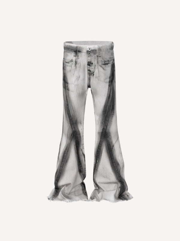 Vaqueros acampanados con degradado y bloques de color 